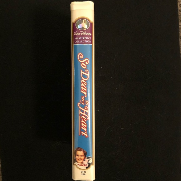 Disney’s “So Dear to My Heart” on VHS - Excellent Condition - made in 1949 📼 - Picture 3 of 5
